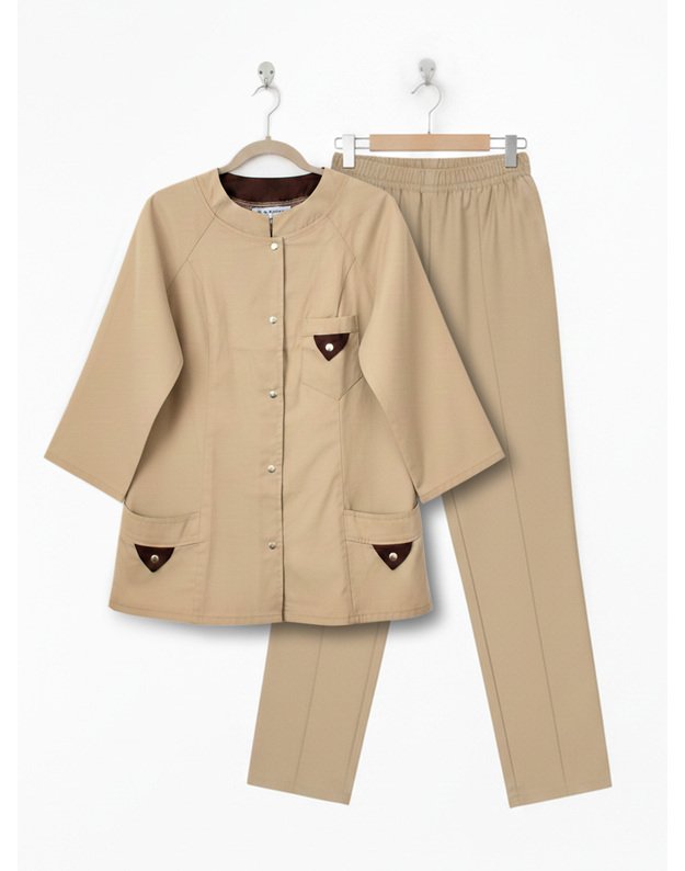 MKOM_Medicininis komplektas smėlinės spalvos. Netamprus