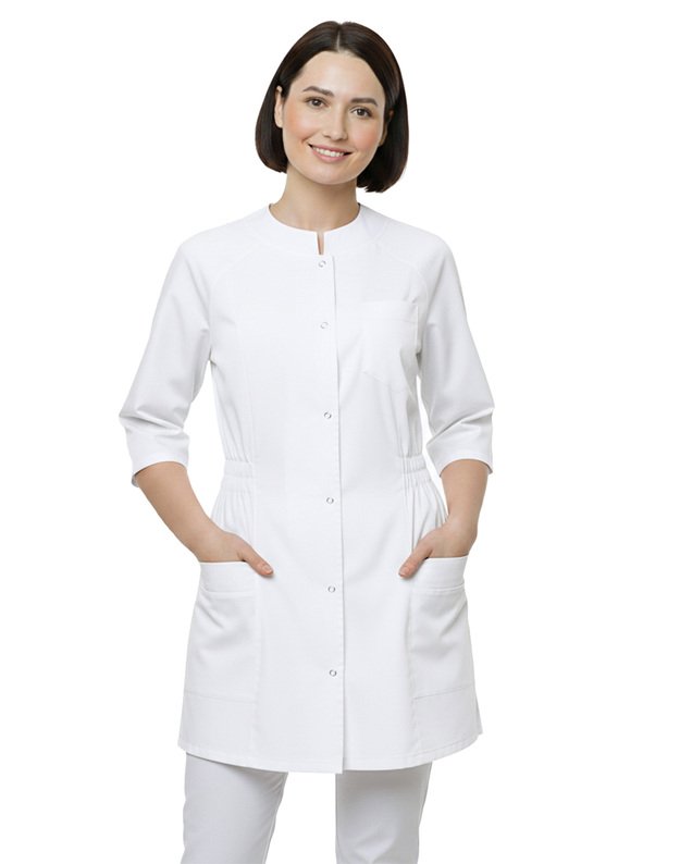 Medicininis švarkelis-chalatas su tampriais šonais. Baltas