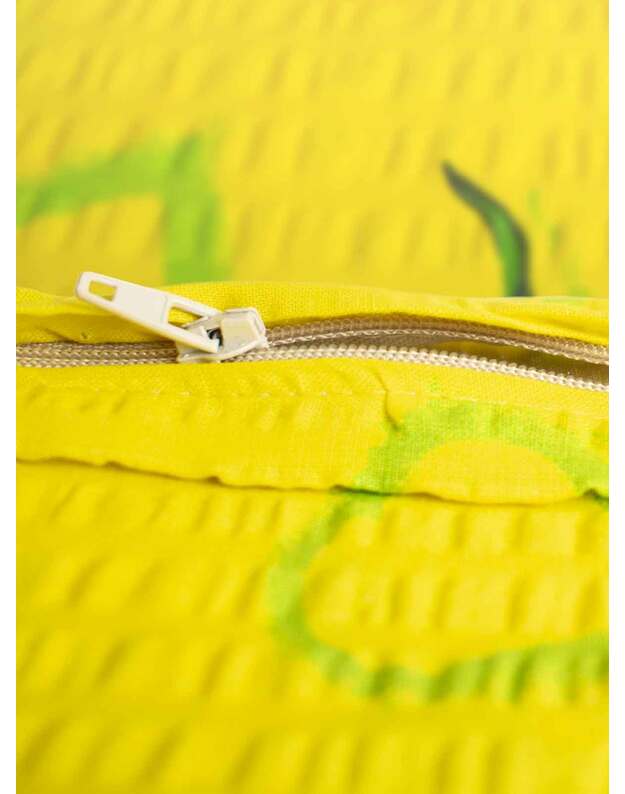 Dvigulis gofruotos medvilnės patalynės komplektas. Geltona pieva